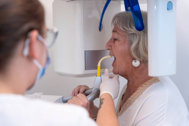Best Broken or Chipped Tooth Repair in Gueydan, LA